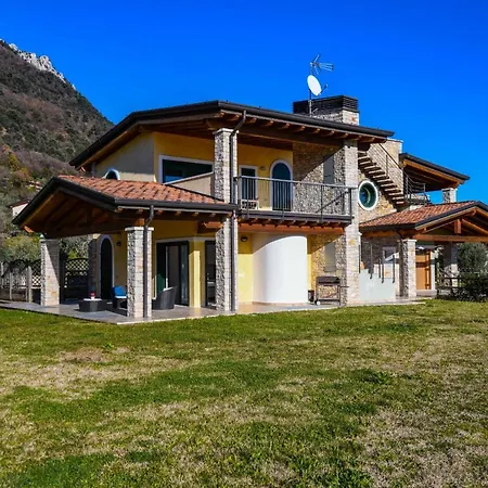 Gardagate - Borgo Le Torri *
