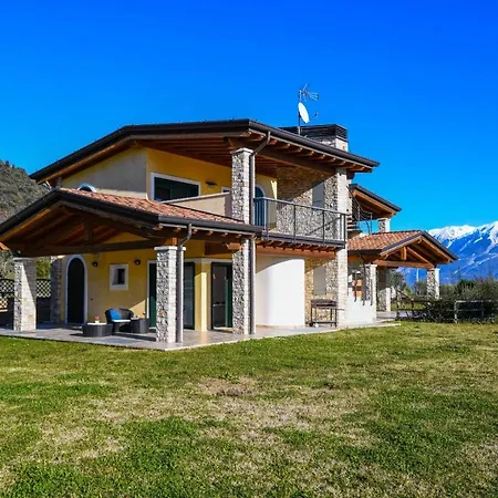 Gardagate - Borgo Le Torri Апартаменты Тосколано-Мадерно