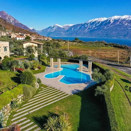Апартаменты Gardagate - Borgo Le Torri Тосколано-Мадерно